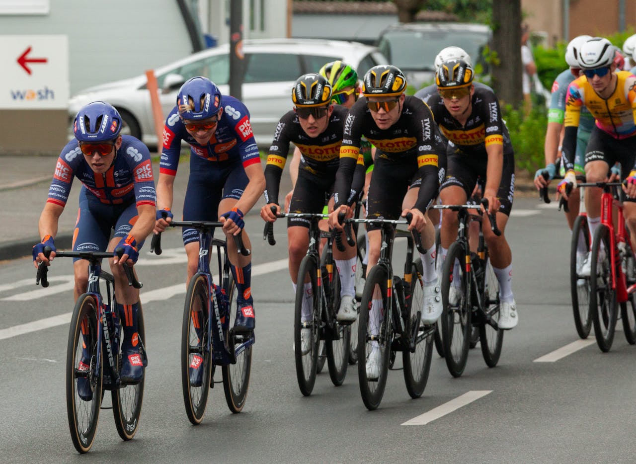 Heuvels, koerskriebels en zes routes: dit is de Amstel Gold Race Toerversie 2026