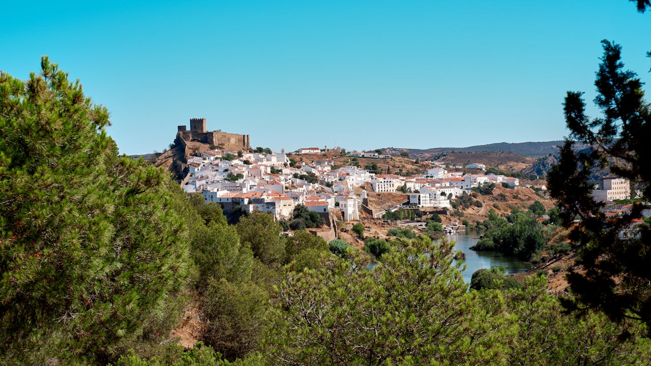 Portugal buiten de Algarve: kustplaatsen met karakter